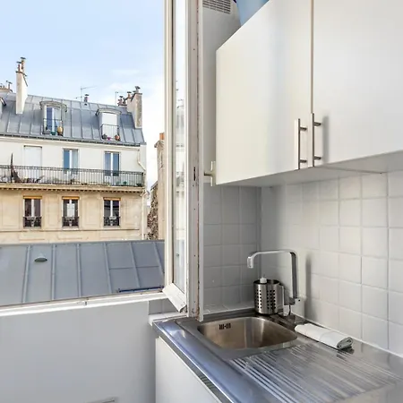Guestready - Cozy In Montmarte *